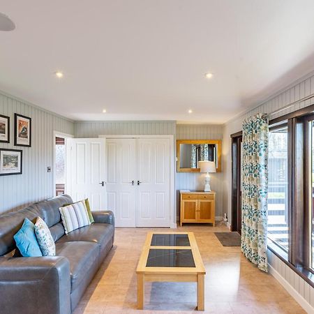 Bluebell Lodge 7 With Hot Tub Newton Stewart Buitenkant foto