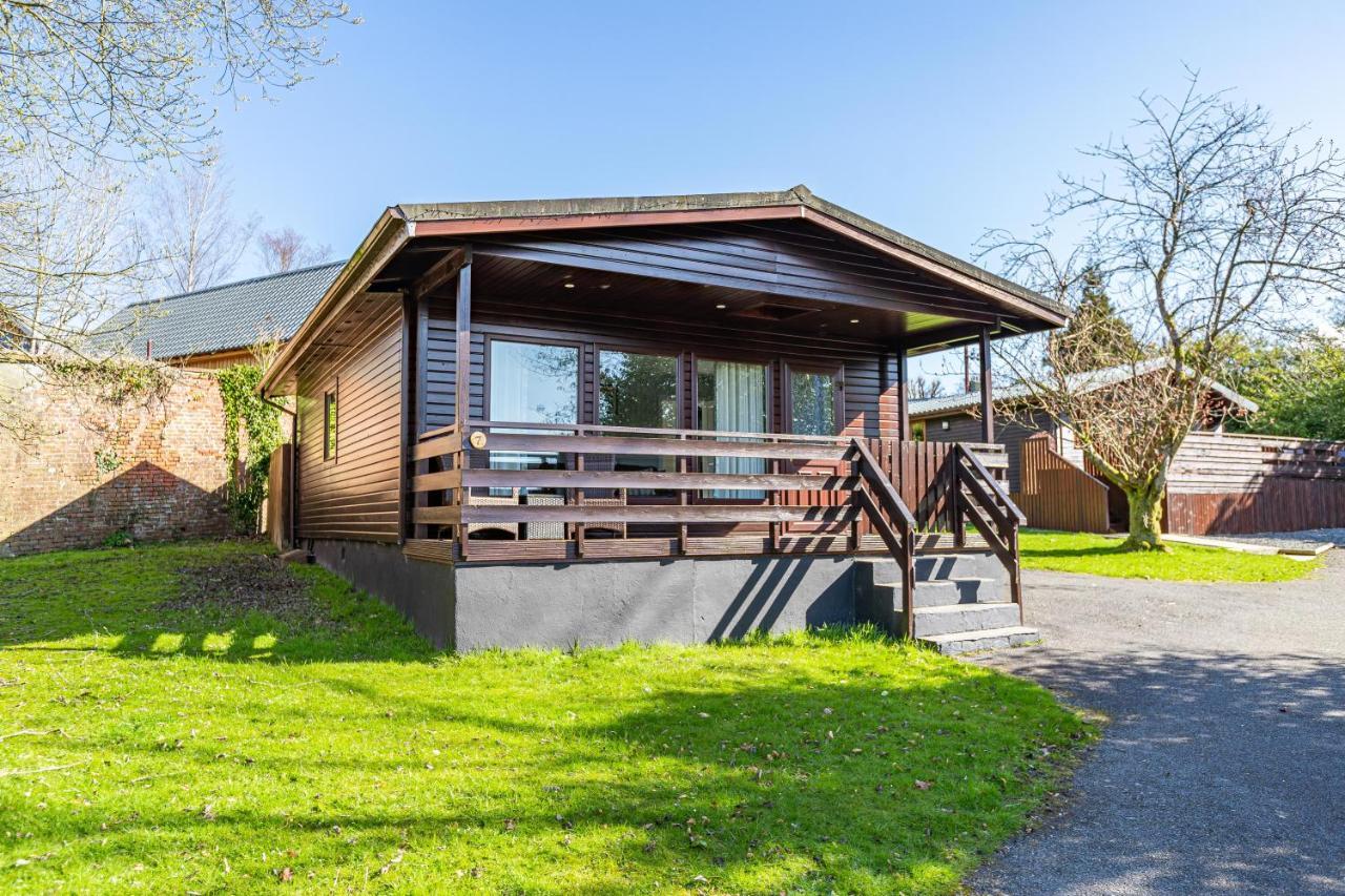 Bluebell Lodge 7 With Hot Tub Newton Stewart Buitenkant foto