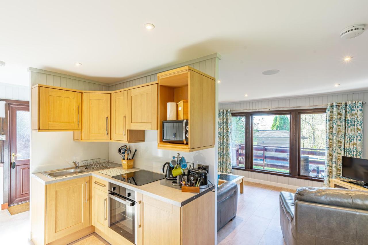 Bluebell Lodge 7 With Hot Tub Newton Stewart Buitenkant foto